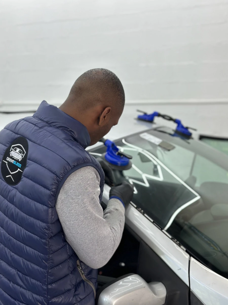 Spécialiste vitrage auto à Gonesse